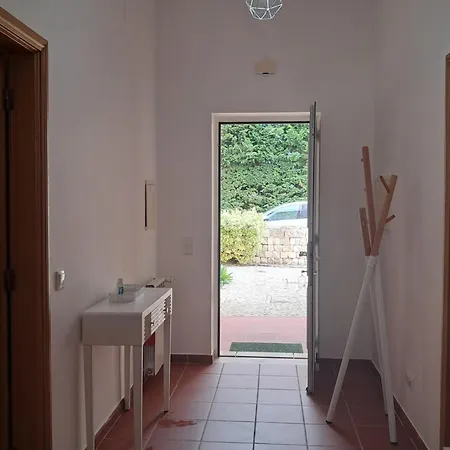 Del Rei Pool Apartment *